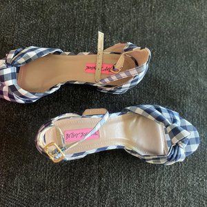 Betsy Johnson: Shoes